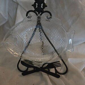Large 11" Anchor Hocking FISH shape SERVIING PLATTER Clear Embossed Glass